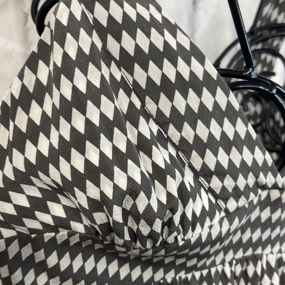 Dream Society Mini Dress Silk Slip Off White Diamond Pattern on Grey Hight Waist - Picture 7 of 9